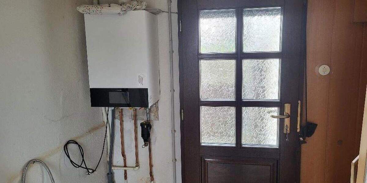 Einfamilienhaus Lengenfeld - 3 Zimmer, 90 m&sup2;, 30.000&euro; | Angebot:25670679