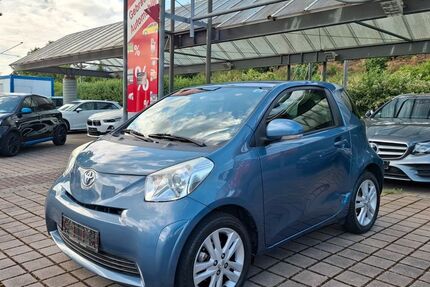 Toyota IQ 90.000 km 7.950 &euro; Esslingen 73730