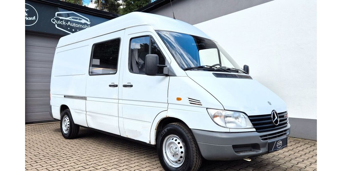 Mercedes-Benz Sprinter 196.800 km 8.990 &euro; Winsen (Luhe) 21423