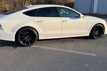 Audi A7 180.000 km 22.999 € Lüdenscheid 58511
