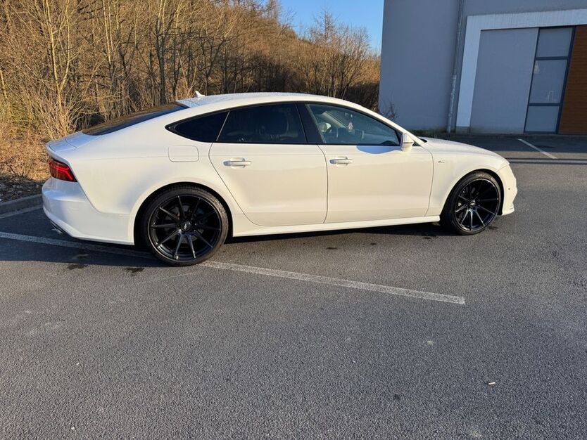 Audi A7 180.000 km 22.999 € Lüdenscheid 58511