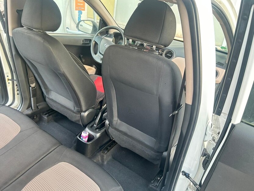 Hyundai i10 60.000 km 6.200 € Essen 45121