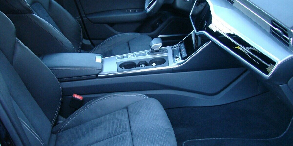 Audi A6 55TFSIe Quattro S-line HUD LED Bang&Olufsen AHK 42.672 km 44.980 &euro; Falkensee 14612