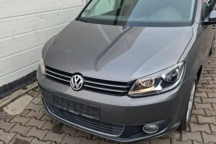 VW Touran 160.000 km 7.399 &euro; Reutlingen 72766
