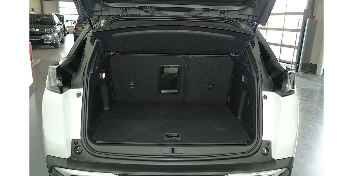 Peugeot 3008 225 GT Plug-In Hybrid LED CARPLAY LEDER 52.400 km 21.220 &euro; Lich 35423