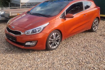 Kia pro ceed / ProCeed 269.000 km 3.700 &euro; Düren 52349