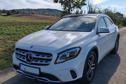 Mercedes GLA 180