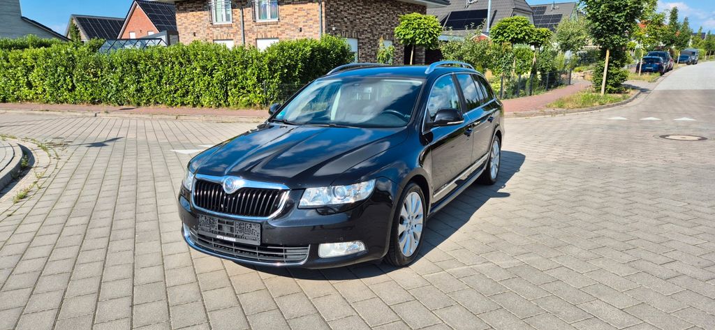 Skoda Superb 288.000 km 4.990 &euro; Hamburg 21255