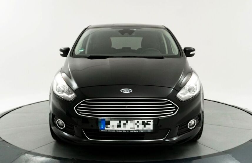 S-Max