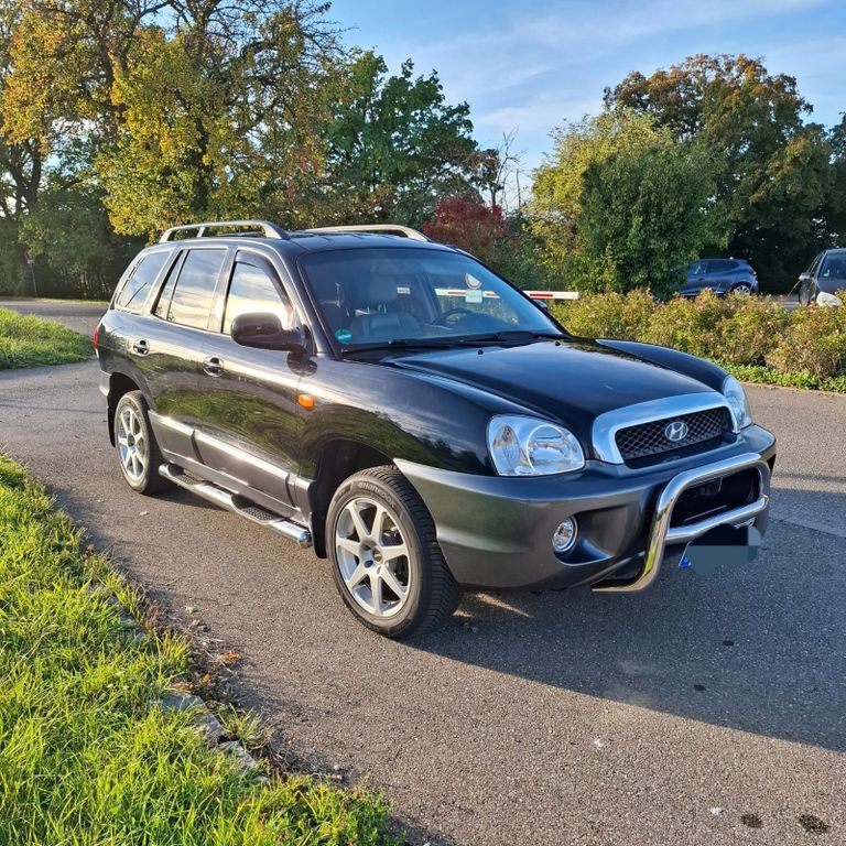 Hyundai SANTA FE 74.200 km 5.900 € Filderstadt 70794