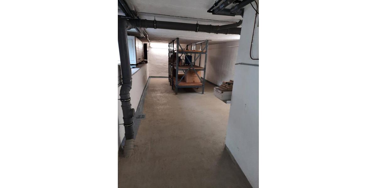 Einfamilienhaus Hermersberg - 7 Zimmer, 174 m&sup2;, 220.000&euro; | Angebot:27209578