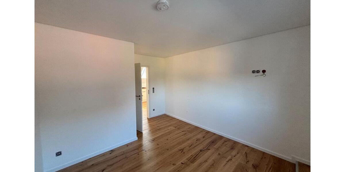 Dachgeschoßwohnung Neustadt in Holstein - 3 Zimmer, 70 m&sup2;, 327.000&euro; | Angebot:27016604