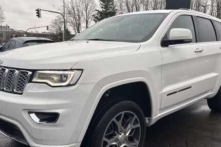 Jeep Grand Cherokee 85.000 km 34.950 &euro; Neuss 41464