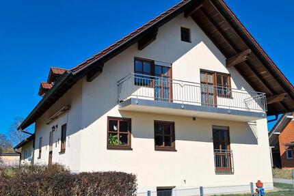 Haus Altfraunhofen - 7 Zimmer, 134 m&sup2;, 1.500&euro; | Angebot:25634012