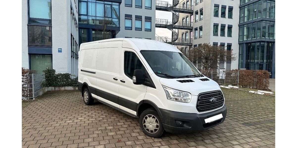 Ford Transit 175.000 km 11.199 &euro; München 80686