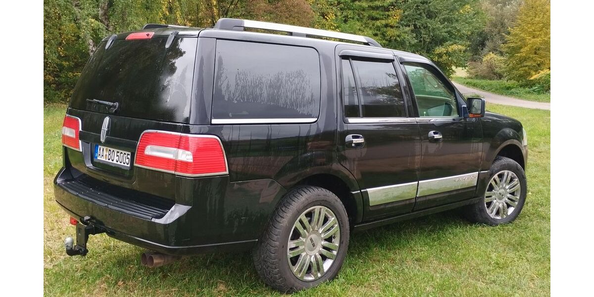 Lincoln Navigator 260.000 km 22.000 € Bopfingen 73441