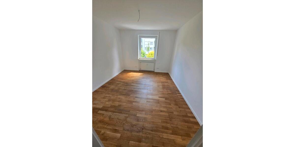 Erdgeschoßwohnung Königsbrunn - 3 Zimmer, 92 m&sup2;, 419.000&euro; | Angebot:26614019