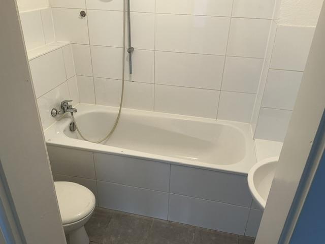 Etagenwohnung Velbert Velbert-Mitte - 2 Zimmer, 63 m&sup2;, 479&euro; | Angebot:25963906