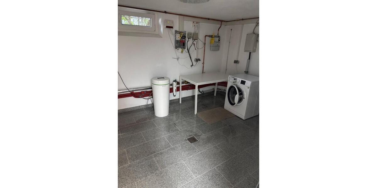 Einfamilienhaus Limburg an der Lahn - 7 Zimmer, 234 m&sup2;, 1.070.000&euro; | Angebot:27029287