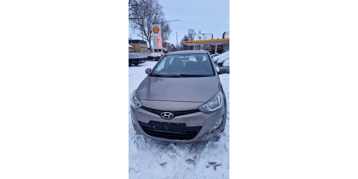 Hyundai i20 235.958 km 2.450 &euro; Krefeld 47807
