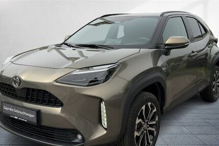 Toyota Yaris Cross 15.990 km 25.890 &euro; Buchholz 21244