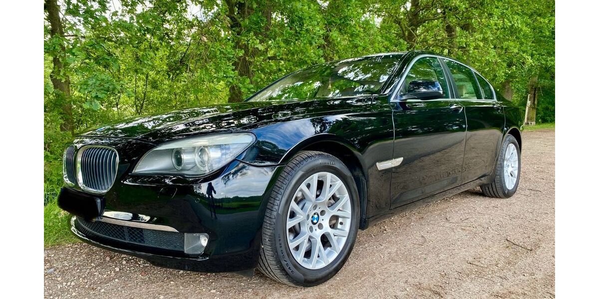 BMW 740 164.000 km 12.950 &euro; Straelen 47638