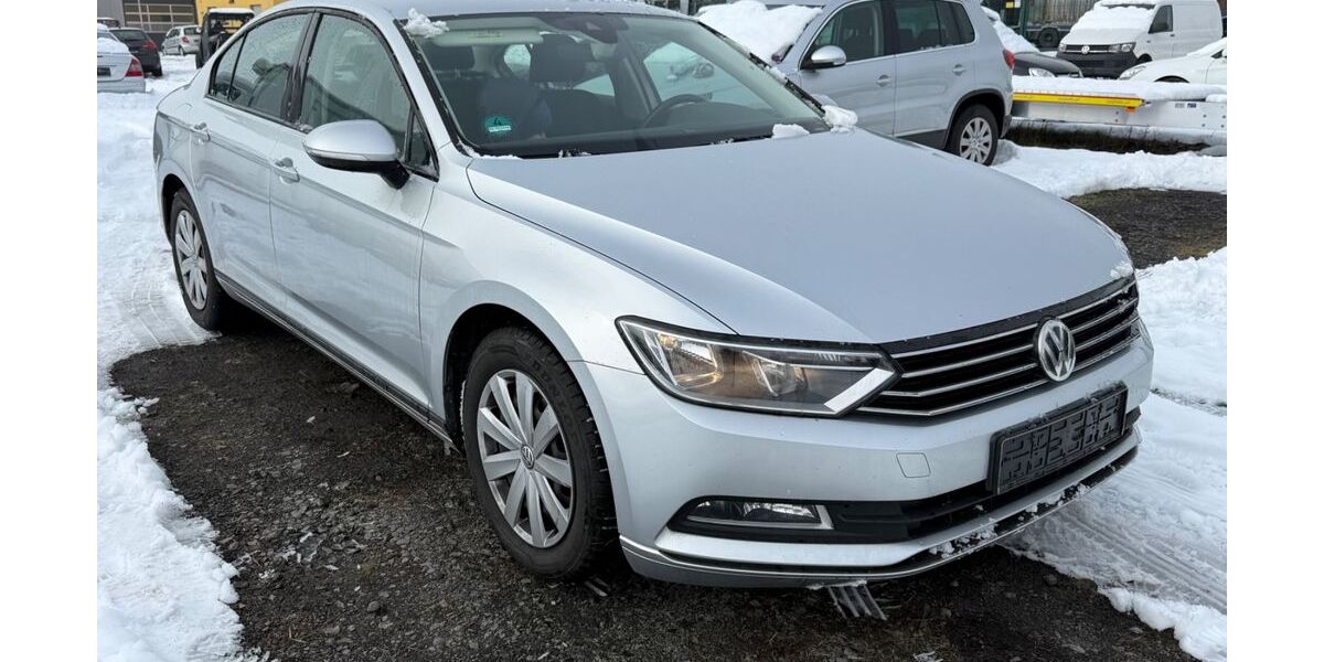 VW Passat 111.234 km 10.900 &euro; Friedberg (Hessen) 61169
