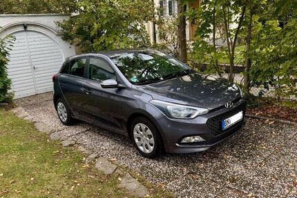 Hyundai i20 86.500 km 9.999 € Bonn 53179
