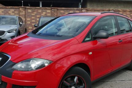 Seat Altea 156.000 km 2.499 € Berlin 12439