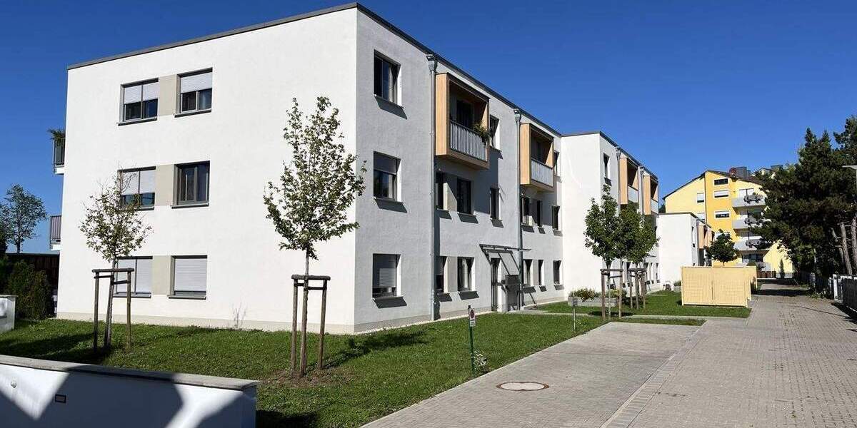 Etagenwohnung Roth - 3 Zimmer, 78 m&sup2;, 330.000&euro; | Angebot:25355676