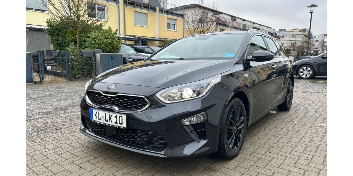 Kia ceed Sportswagon 173.000 km 10.199 &euro; Berlin 12681