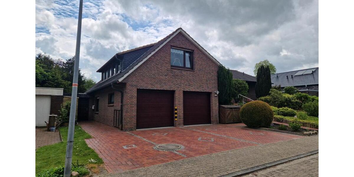 Einfamilienhaus Schortens - 7 Zimmer, 223 m&sup2;, 549.000&euro; | Angebot:26883518