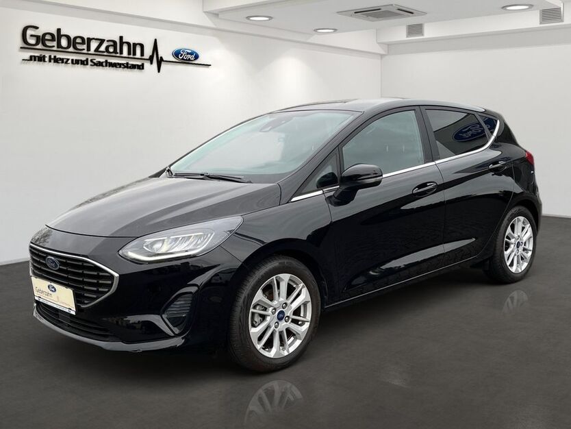 Ford Fiesta 13.991 km 18.385 € Köln 51107