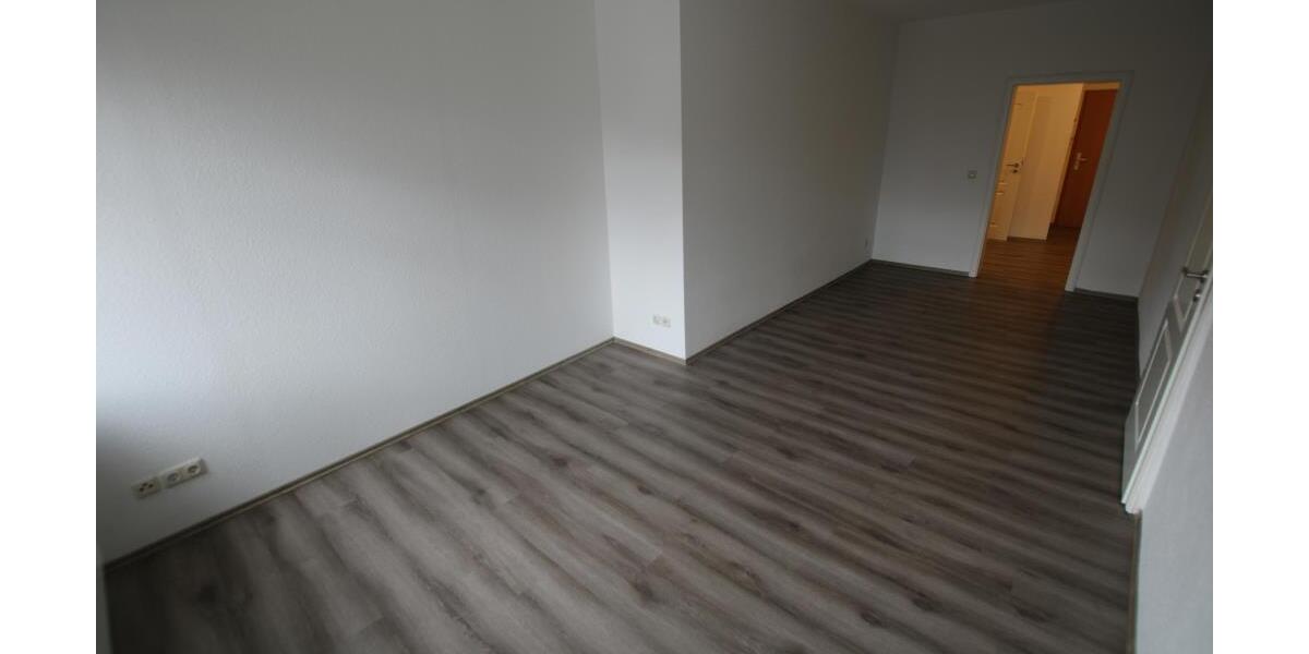 WOW! Hochwertige 4 Raum-Wohnung mit modernem Bad und großem Balkon! Die Wohnung zum Wohlfühlen. - Dachgeschoßwohnung Gera Ostviertel | Angebot:26334831