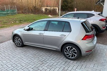 VW Golf 91.000 km 12.500 &euro; Püttlingen 66346