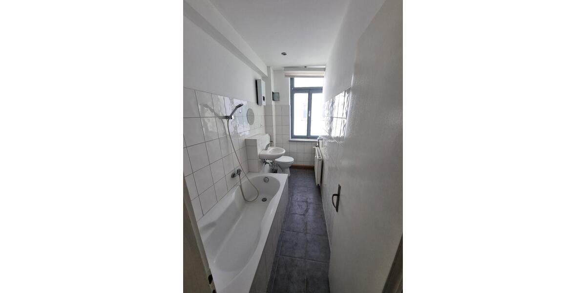 Etagenwohnung Schönebeck (Elbe) - 1 Zimmer, 34 m&sup2;, 255&euro; | Angebot:26421683
