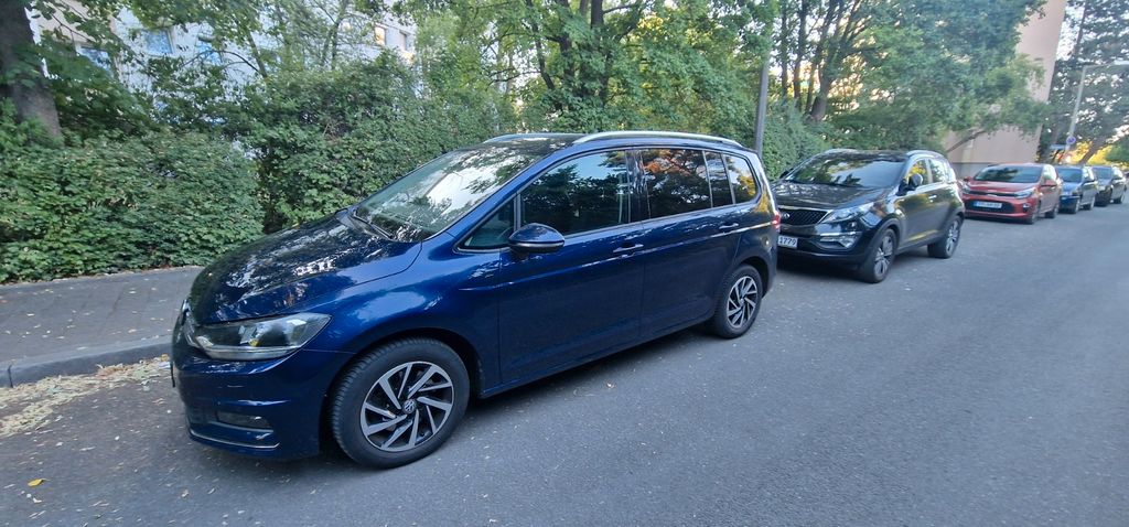 VW Touran 101.200 km 17.500 &euro; Erlangen 91052