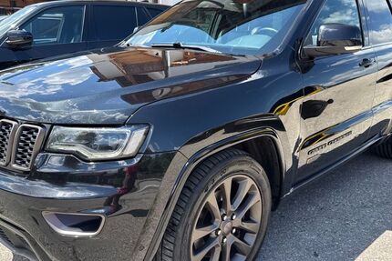 Jeep Grand Cherokee 189.000 km 14.999 &euro; Lenggries 83661