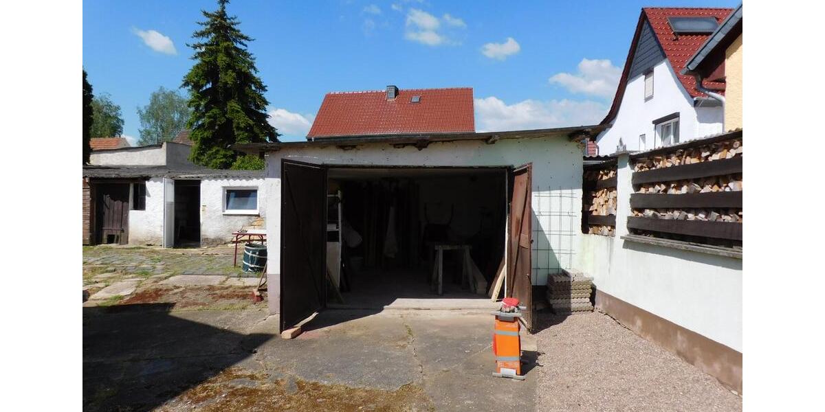 Einfamilienhaus Sangerhausen - 7 Zimmer, 100 m&sup2;, 37.500&euro; | Angebot:15827437