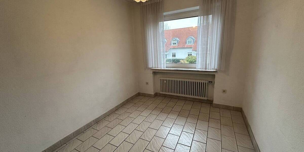 Einfamilienhaus Steinheim - 6 Zimmer, 262 m&sup2;, 259.000&euro; | Angebot:26391696