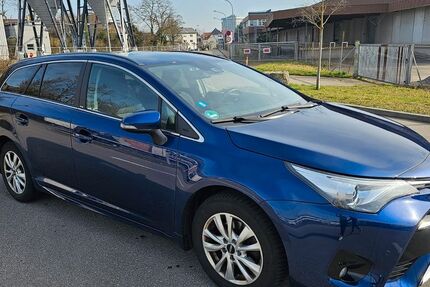 Toyota Avensis 78.000 km 15.900 &euro; Ludwigsburg 71636