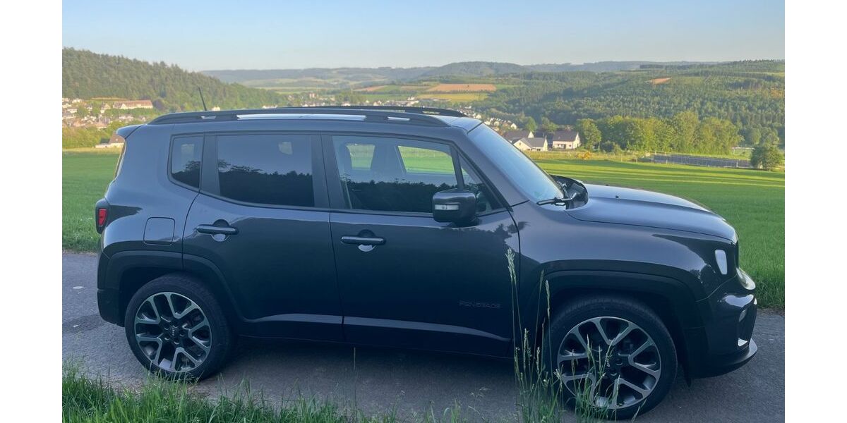 Jeep Renegade 39.500 km 23.400 &euro; Schmallenberg 57392