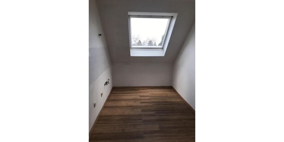Dachgeschoßwohnung Dortmund Hörde - 1.5 Zimmer, 43 m&sup2;, 125.000&euro; | Angebot:26130282