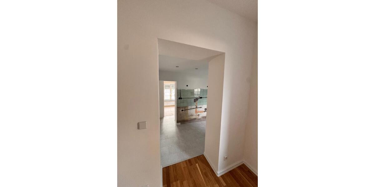 Erstbezug, helle frischsanierte 3-Zimmer Wohnung Groß Lindow 3 zimmer