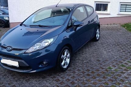Ford Fiesta 192.695 km 2.999 &euro; Astert 57627