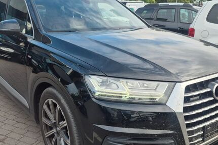 Audi Q7 238.157 km 21.600 &euro; Achim 28832