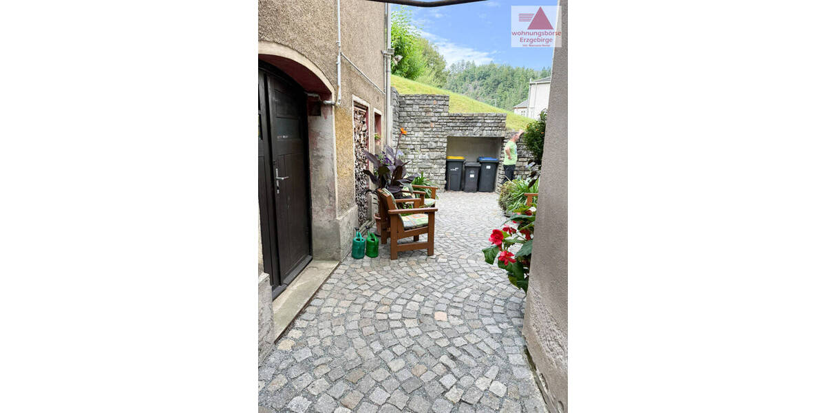 Mehrfamilienhaus, Wohnhaus Scharfenstein Scharfenstein - 9 Zimmer, 231 m&sup2;, 120.000&euro; | Angebot:25688237