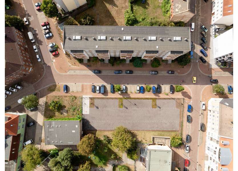 Wohnung zum Mieten in Dessau-Roßlau 325 € 56.76 m²
