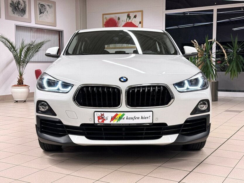 X2 xDrive 20i /LED/Navi/Ahk/VZE/Park-Ass