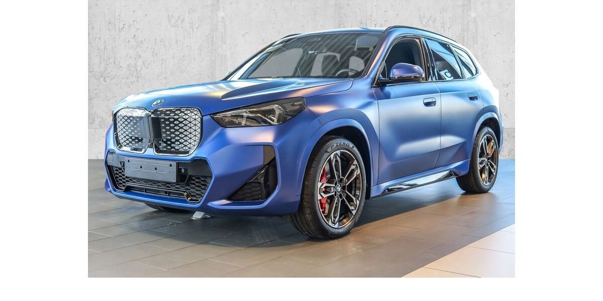 BMW iX1 5.900 km 53.950 &euro; Unna 59425